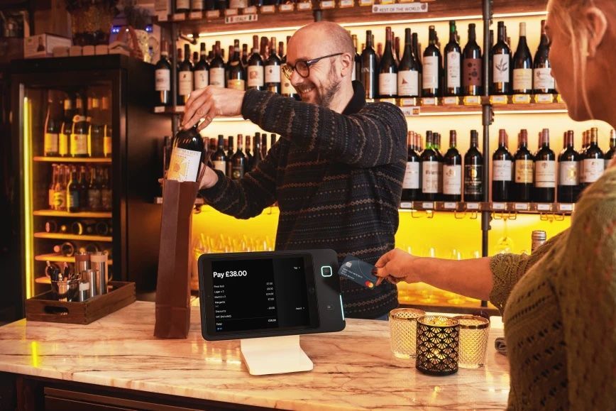 Square_Franklins_wine_bar16160_V2.jpg
