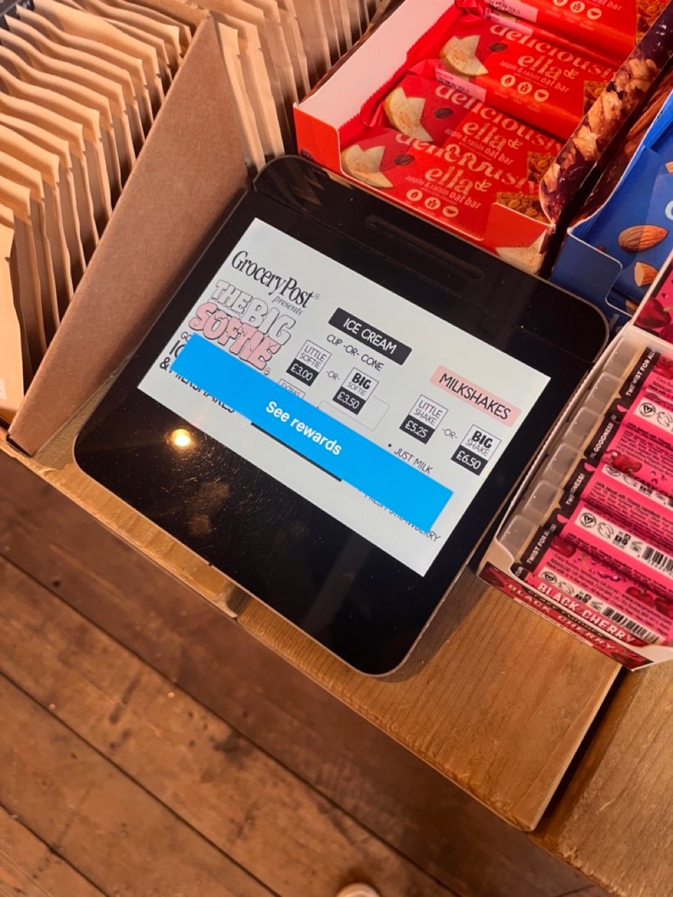 Loyalty check-in is now available on Square Register